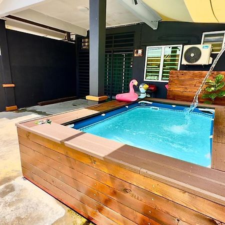 Eisya Guest House Perlis With Pool Musllm Only Arau Zewnętrze zdjęcie