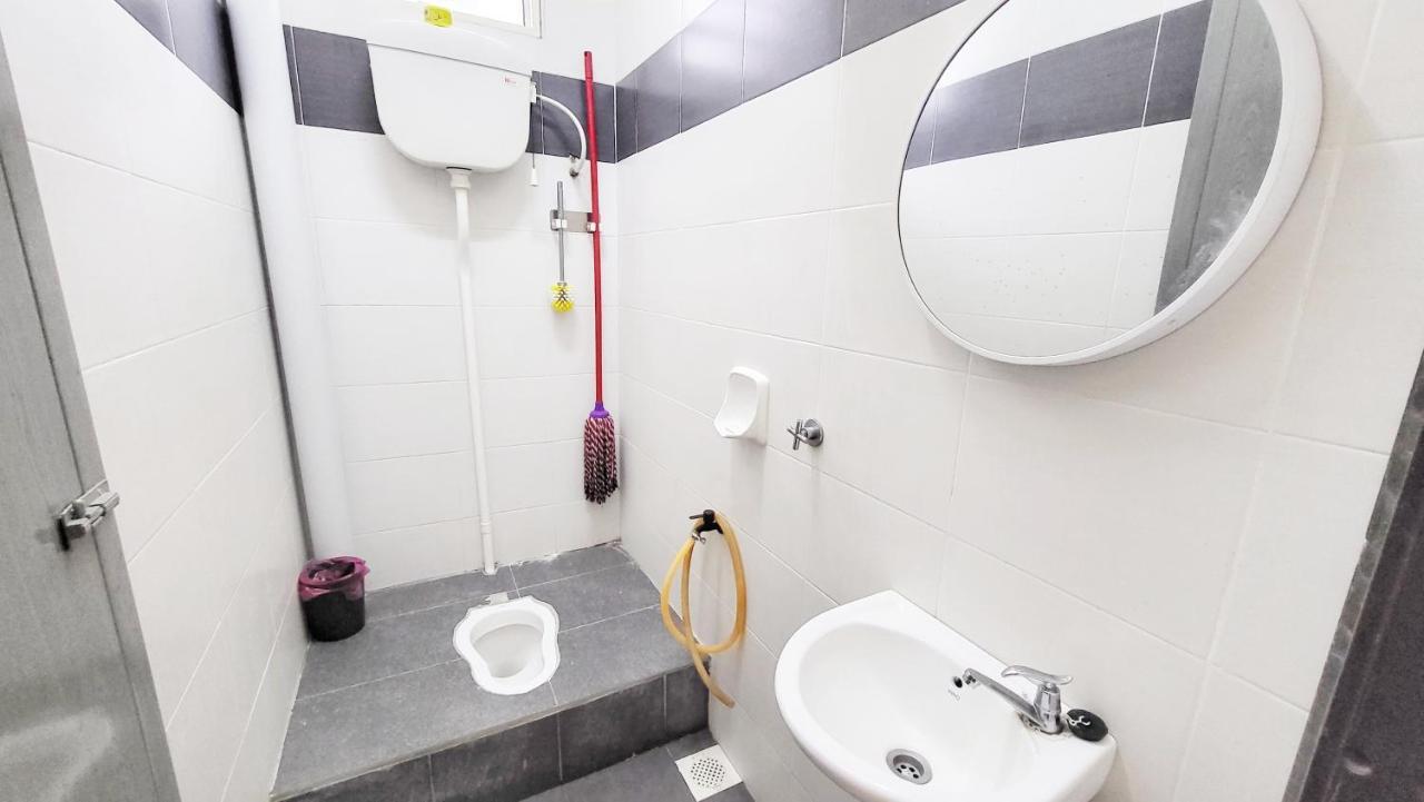 Eisya Guest House Perlis With Pool Musllm Only Arau Zewnętrze zdjęcie